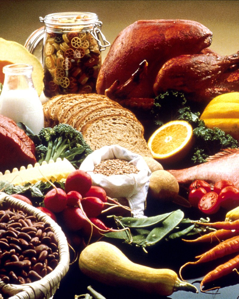 Злаки и продукты для стабильной энергии: крупы, бобовые, орехи